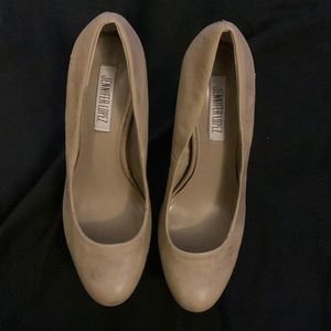 Jennifer Lopez Platform Pumps